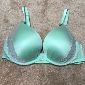 Victoria’s Secret bra